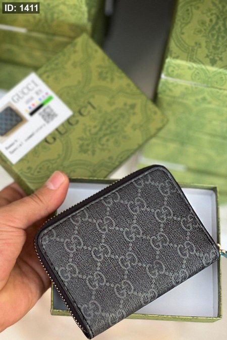 جزدان - Gucci Small zip around / شامل علبة